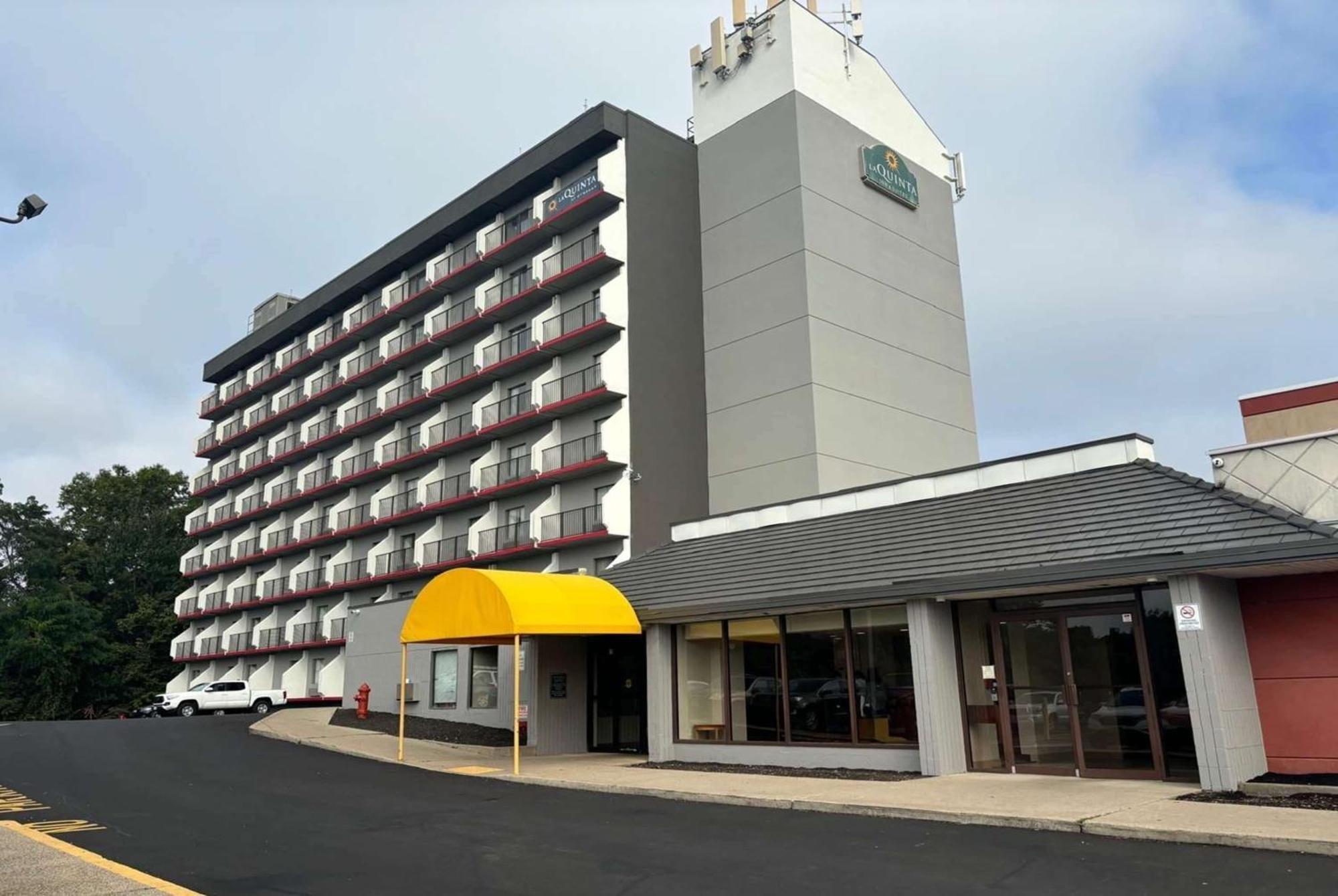 La Quinta By Wyndham Stamford / New York City Exterior foto