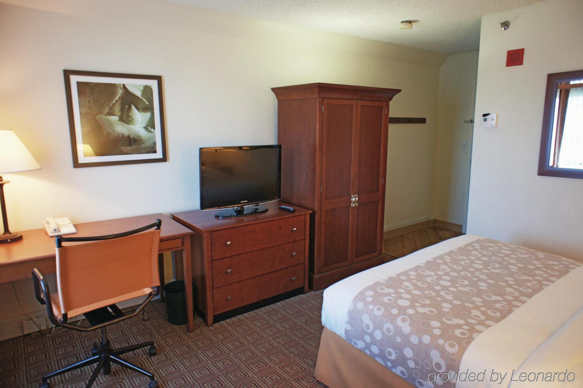 La Quinta By Wyndham Stamford / New York City Exterior foto